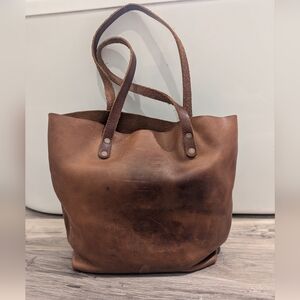 KMM&Co. Classic Tote - Tan Kodiak